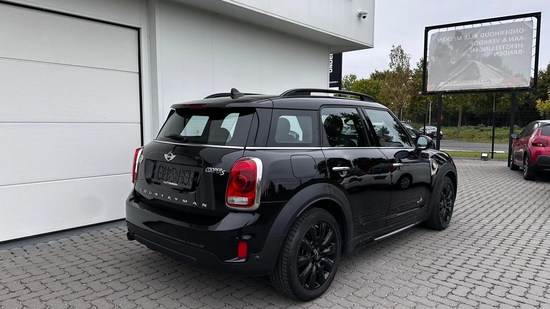 MINI Cooper SE Countryman All4 Aut. Pano/ Zwart - 2