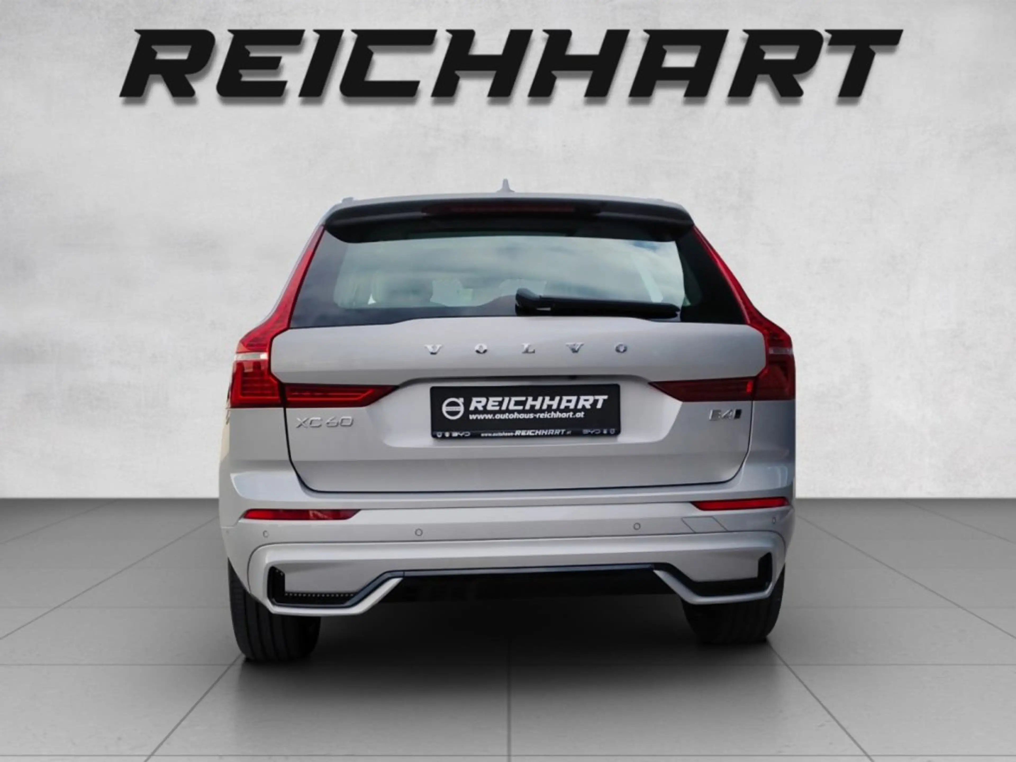 Volvo XC60 Ultimate, B4 AWD Mild Hybrid, Diesel, Dark — photo 5