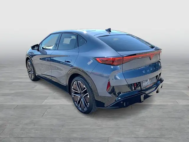 Cupra Tavascan view 4