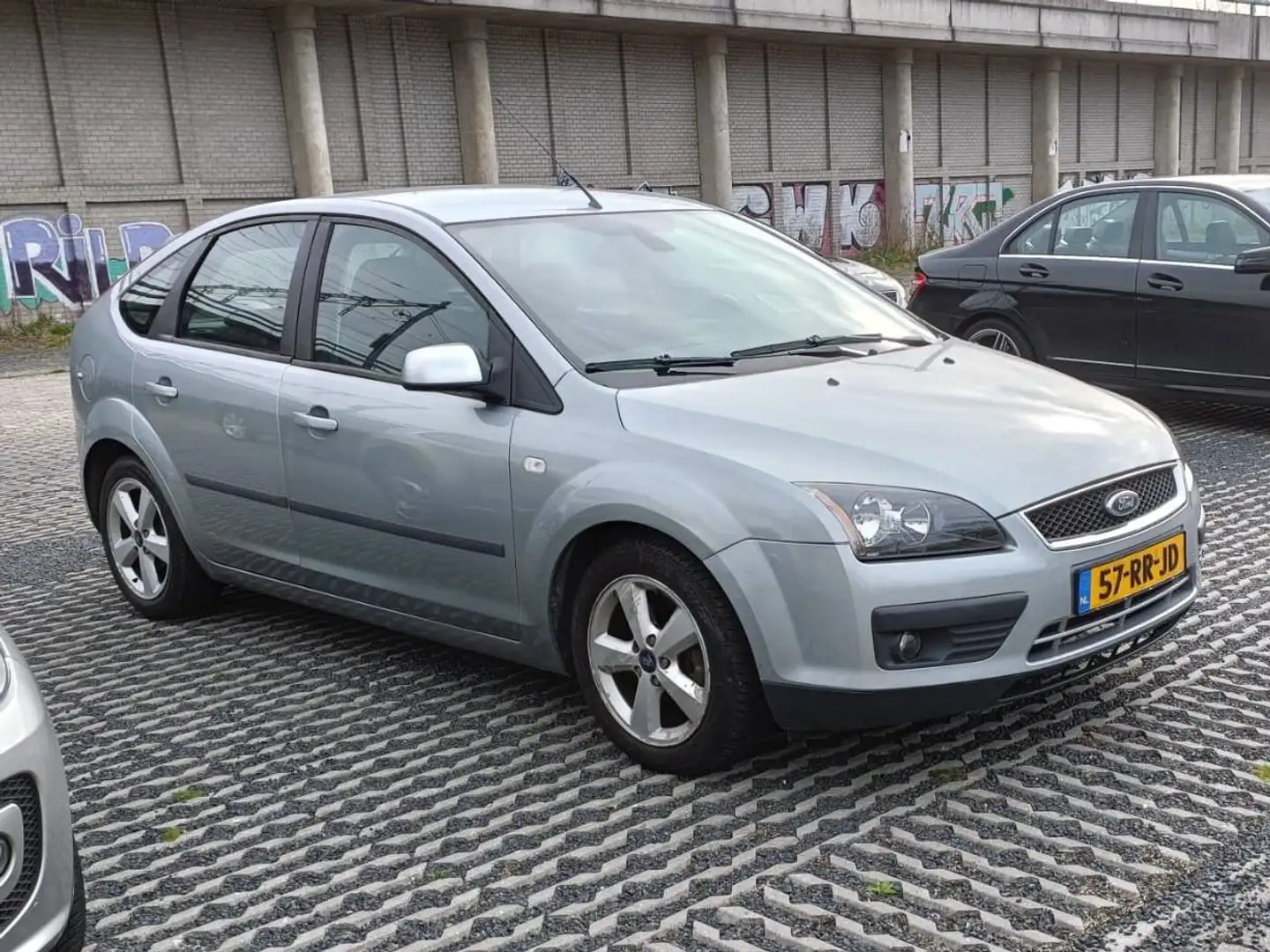Ford Focus 1.6-16V First Edition Zilver - 1