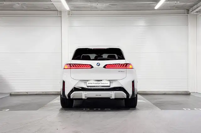 BMW Ix3 view 7