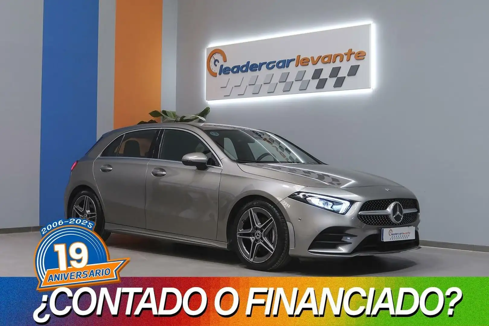 Mercedes-Benz A 200 163CV Gris - 1