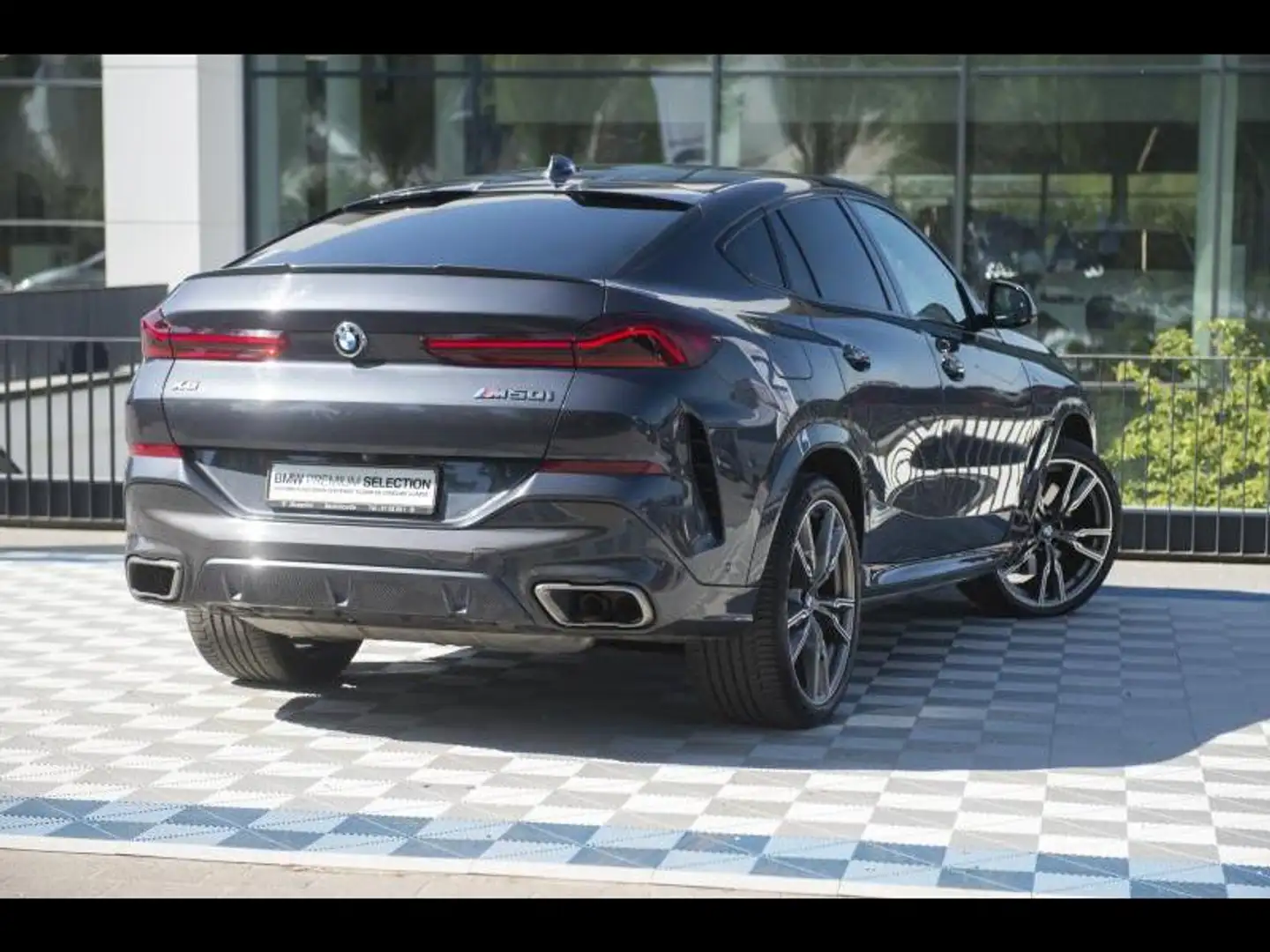 BMW X6 xDrive M50i Gris - 2