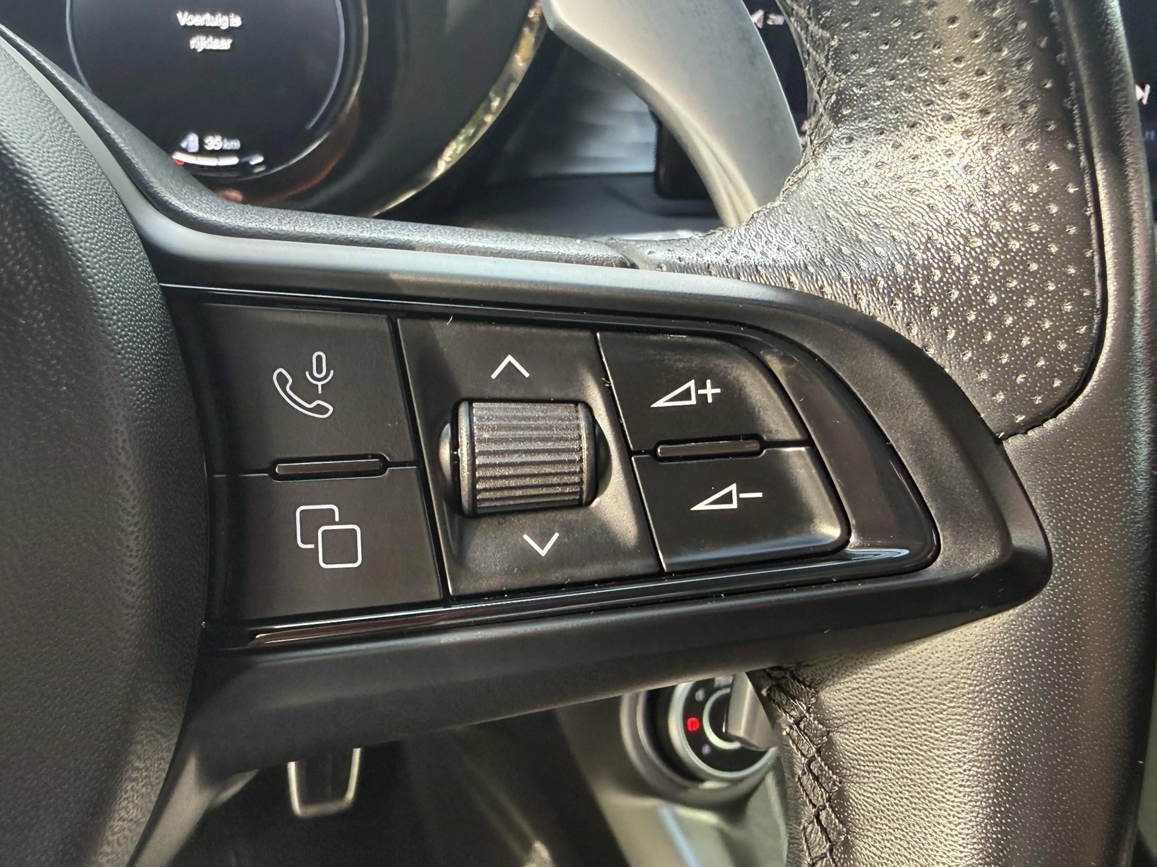 Alfa Romeo Tonale 1.3 Ibrida Plug-In Q4 Veloce | SOH 97,25% | Leer | — photo 24