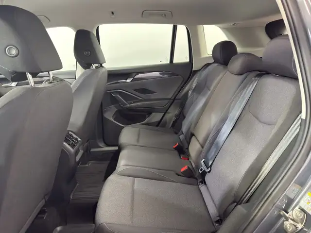 Volkswagen Tiguan view 15