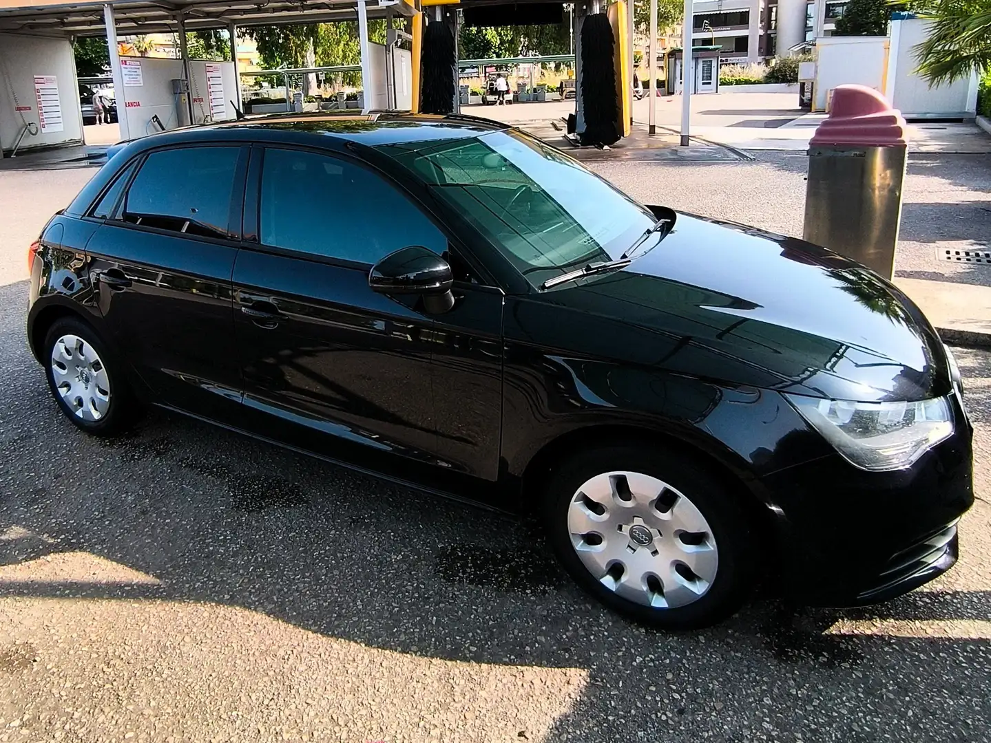 Audi A1 A1 I 2013 Sportback Sportback 1.2 tfsi Ambition crna - 2