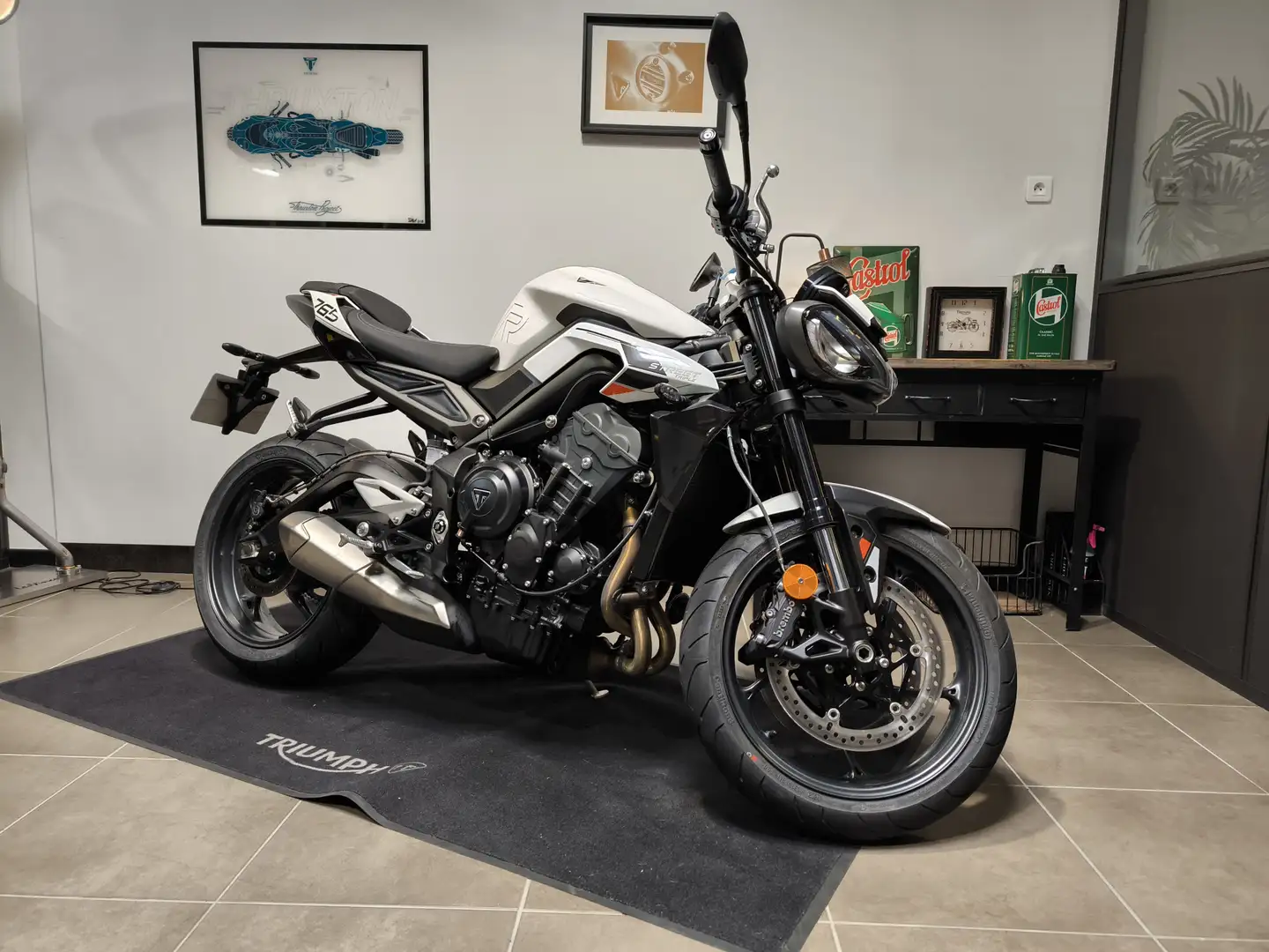 Triumph Street Triple 765 Blanc - 1