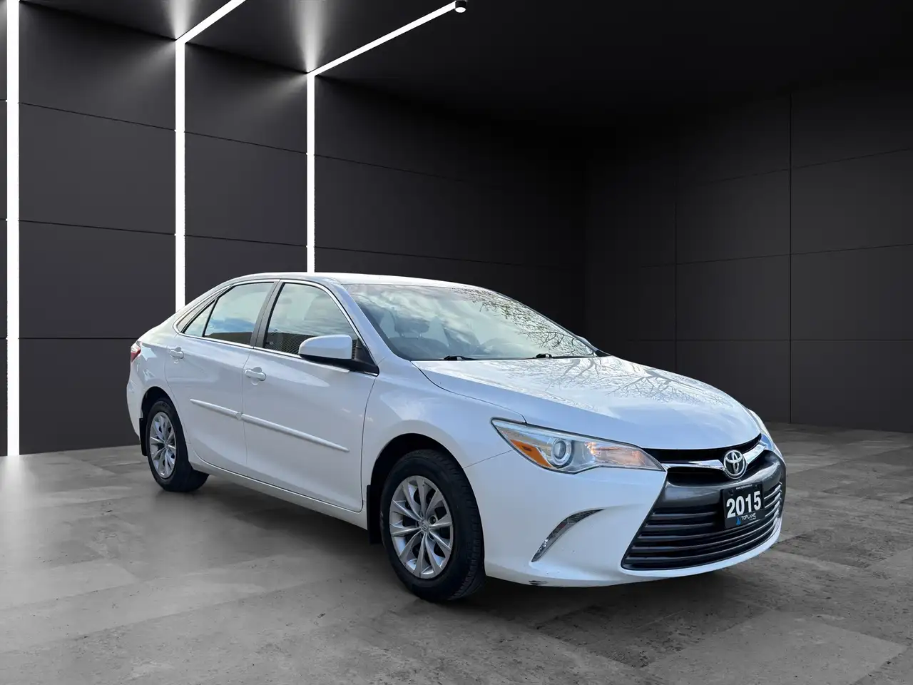 Toyota Camry снимка Toyota Camry