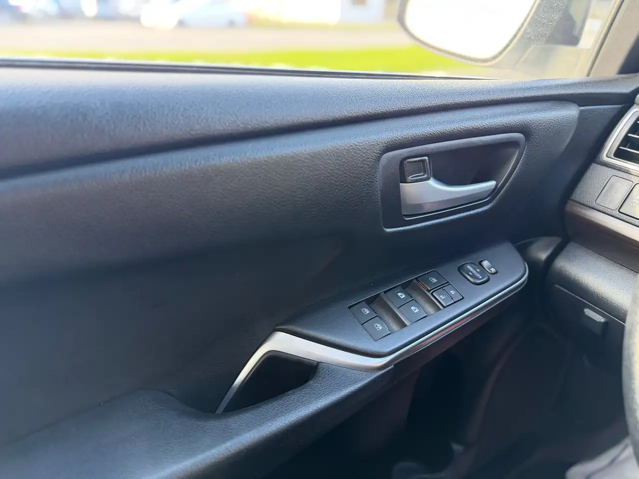 Toyota Camry снимка Toyota Camry