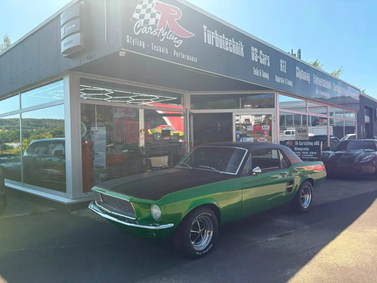 Ford Mustang Coupe 4.6L V8, foto 1