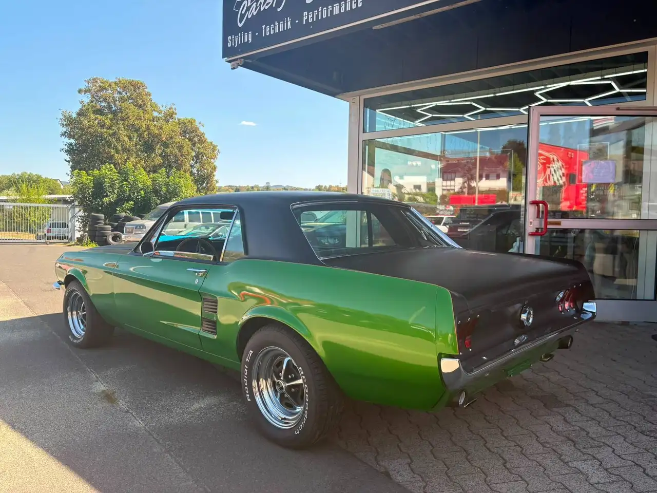 Ford Mustang Coupe 4.6L V8, foto 2