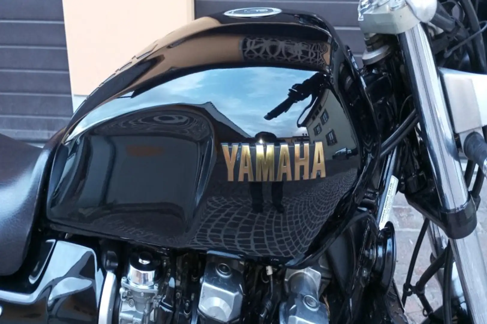 Yamaha XJR 1200 Naked Schwarz - 2