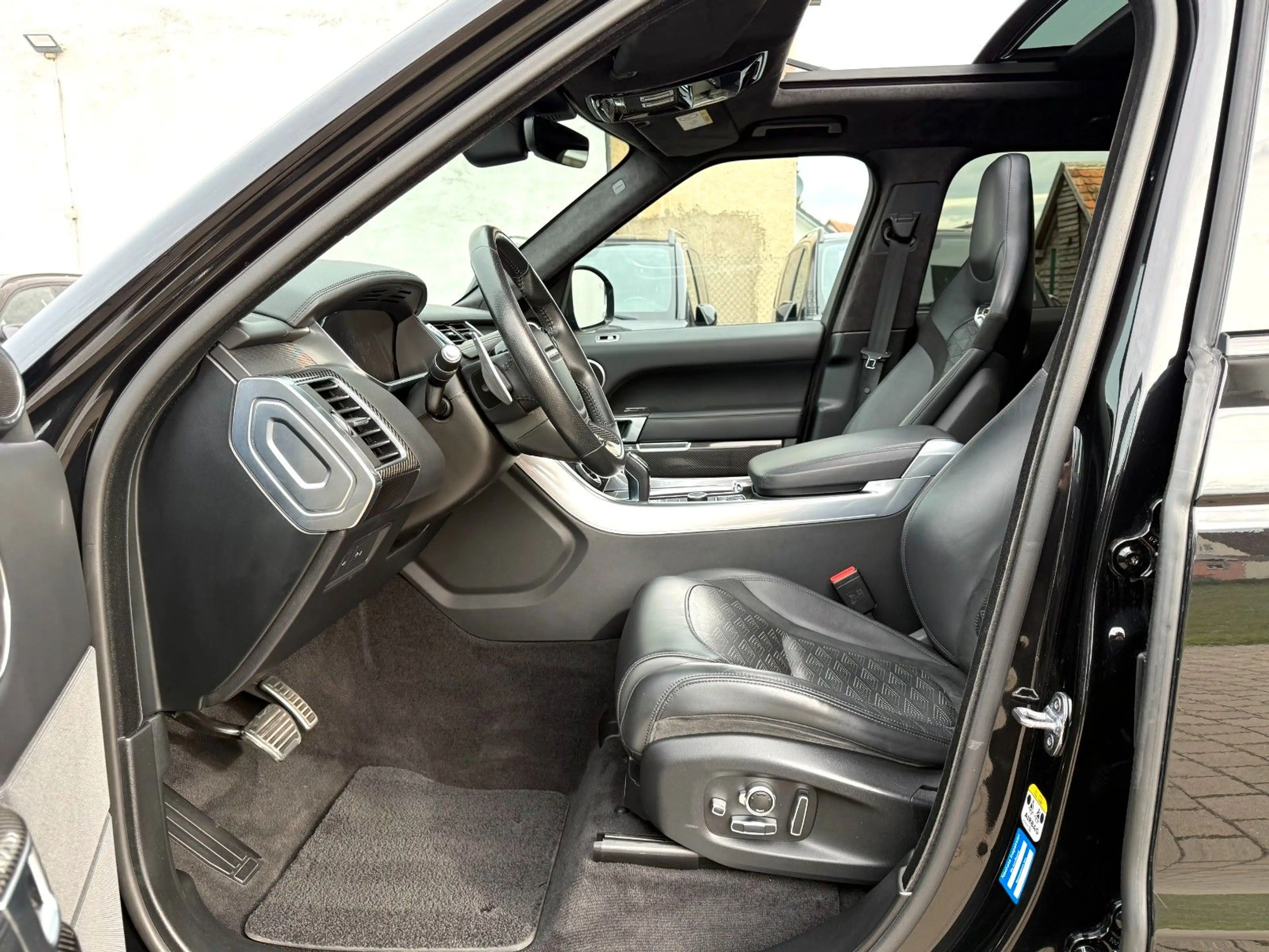 Land Rover Range Rover Sport *SVR*PANO*360°CARBON*KLAPPEN* — photo 9