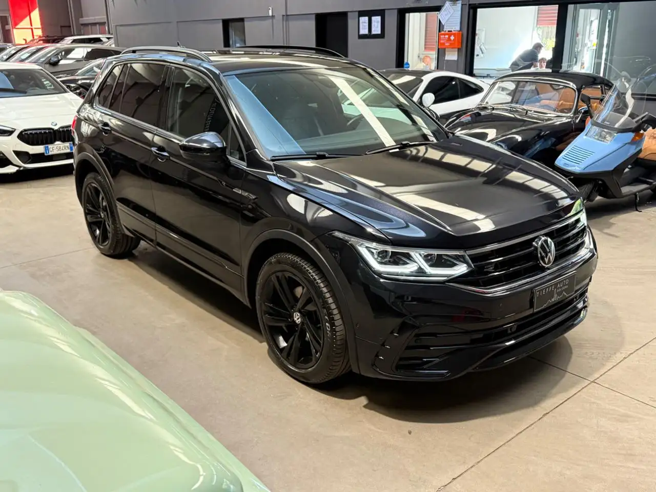 Volkswagen Tiguan 2.0 TDI 150 CV SCR DSG 4MOTION R-Line, миниатюра 3