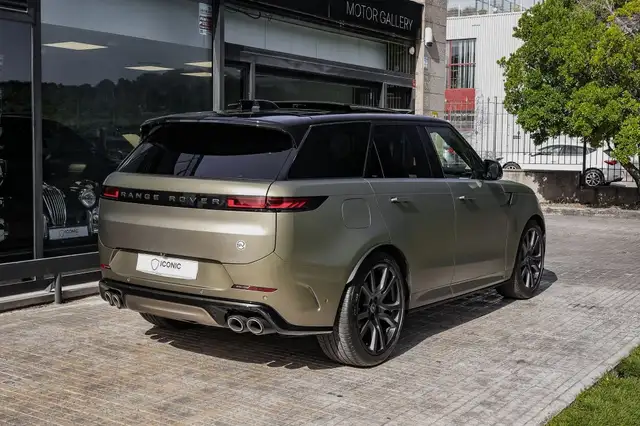 Land Rover Range Rover Sport view 10
