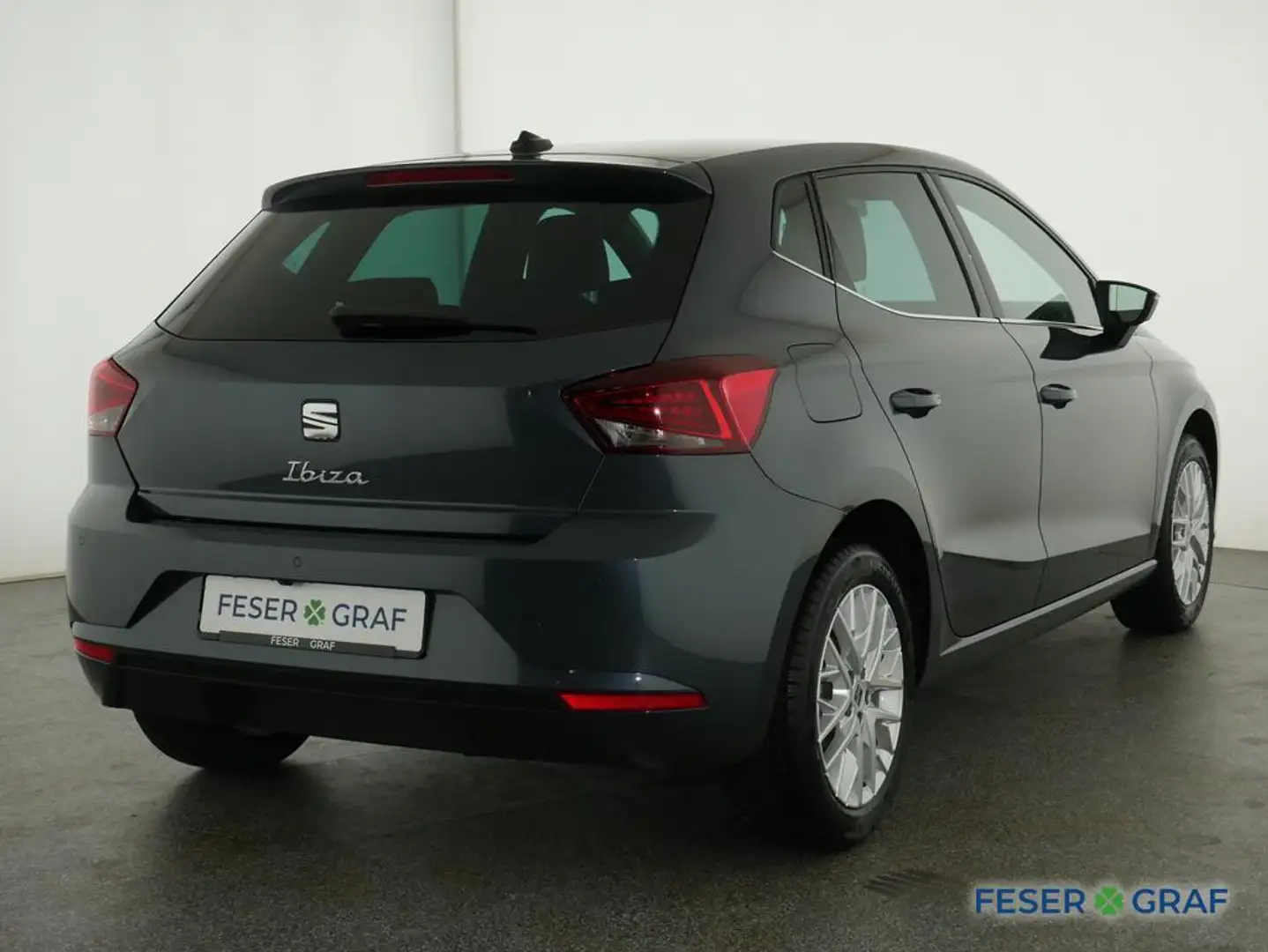 SEAT Ibiza Xcellence 1.0 TSI DSG LED NAVI SHZ KAMERA Silber - 2