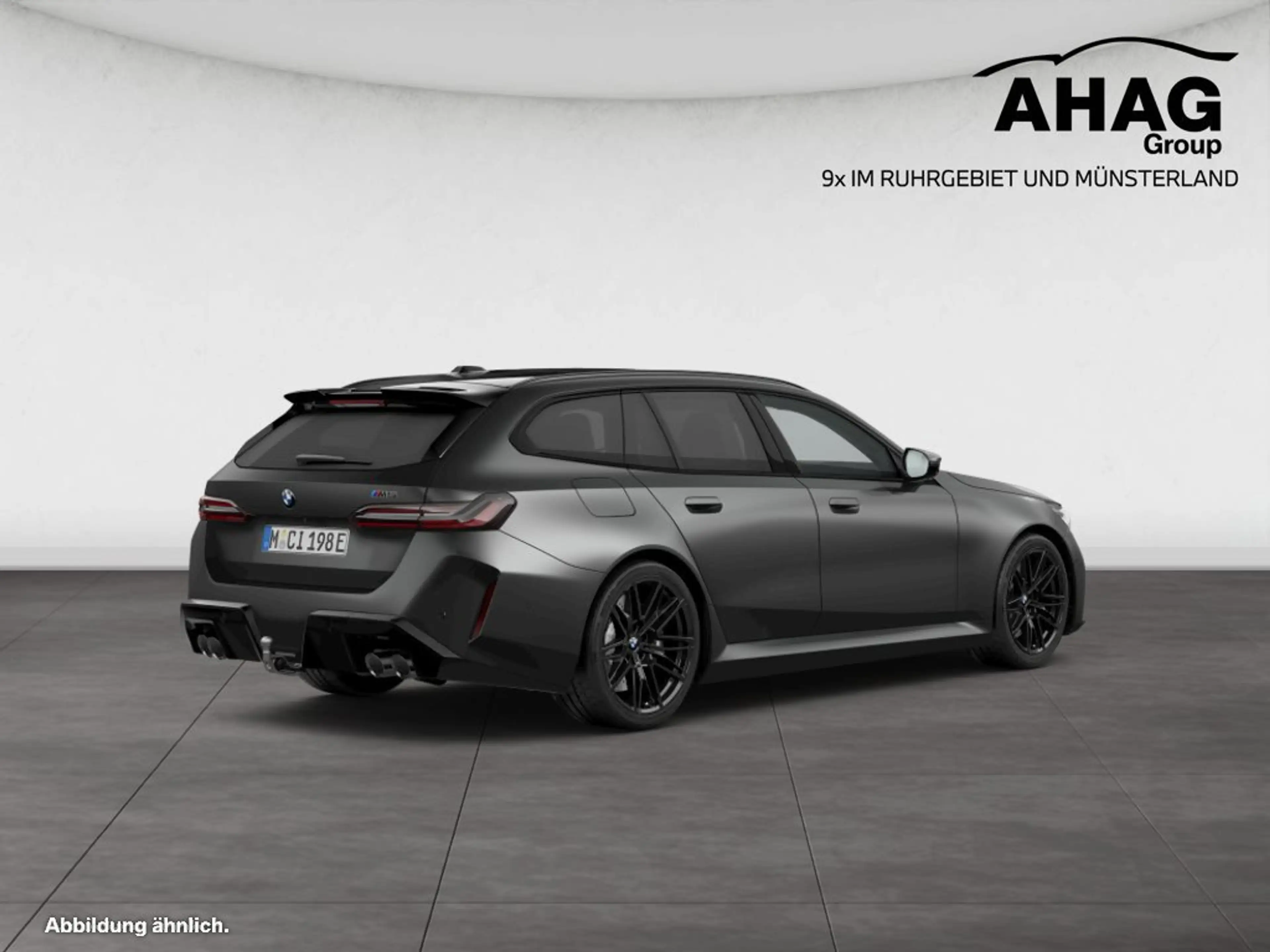 BMW M5 Touring — photo 2