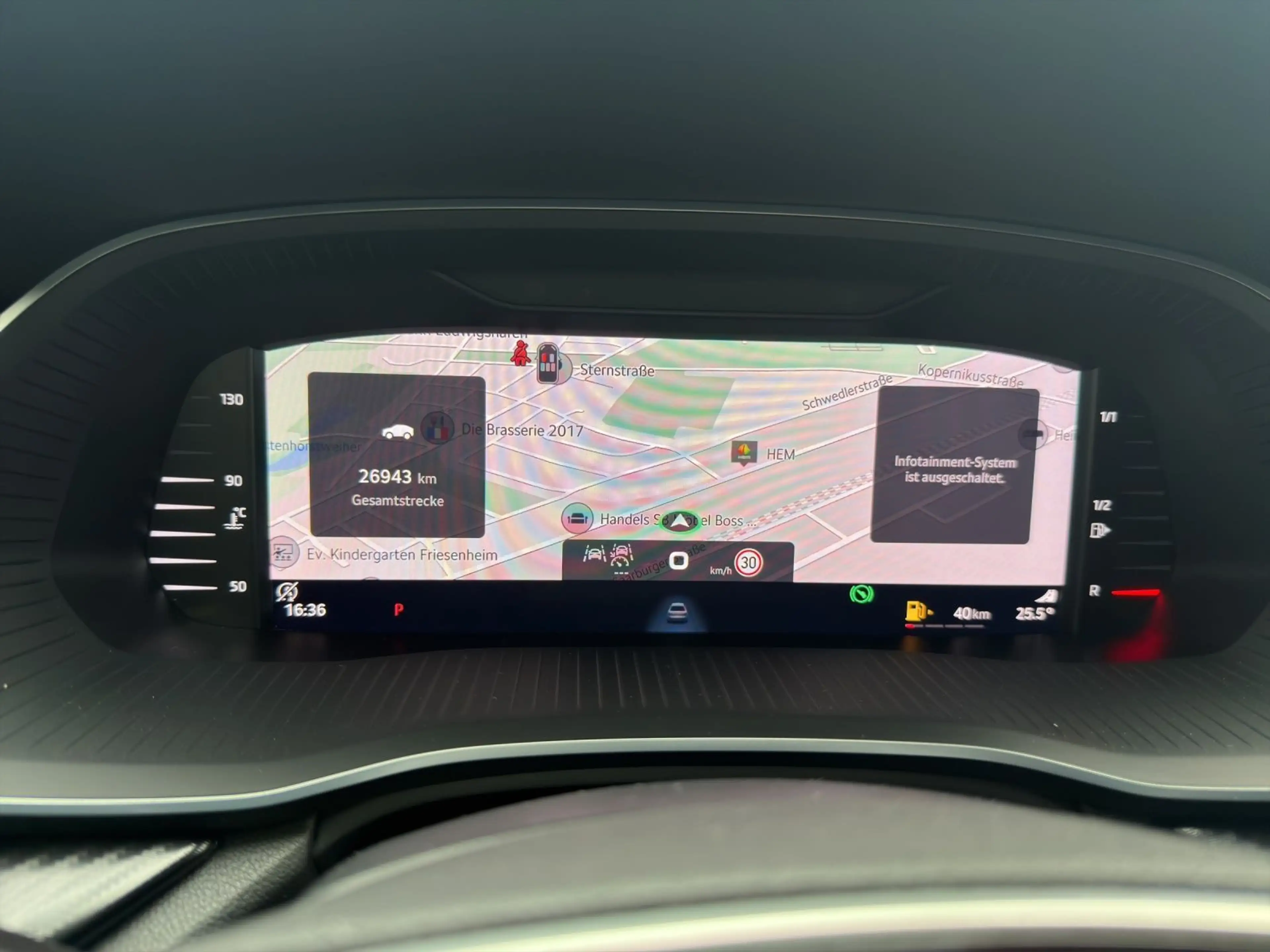 Skoda Octavia IV Combi RS 2.0 TSI PANO CANTON AHK HUD — photo 10