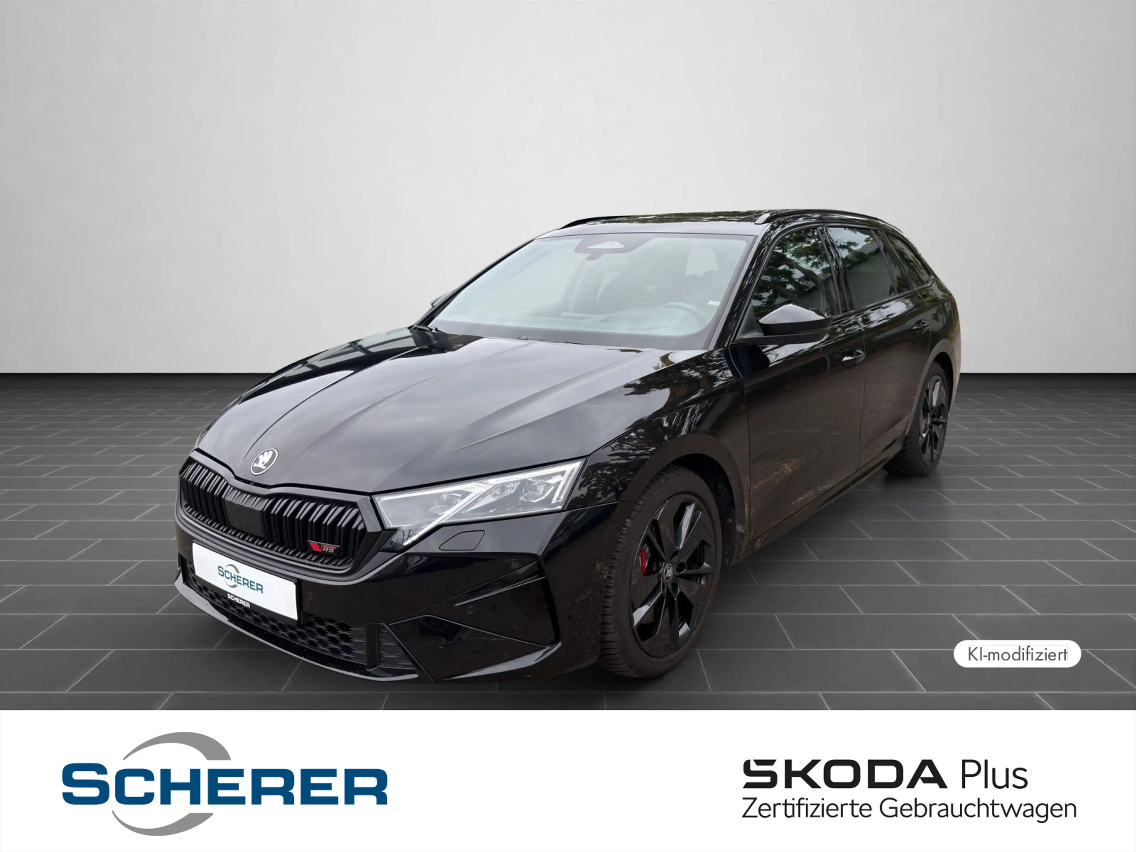 Skoda Octavia IV Combi RS 2.0 TSI PANO CANTON AHK HUD