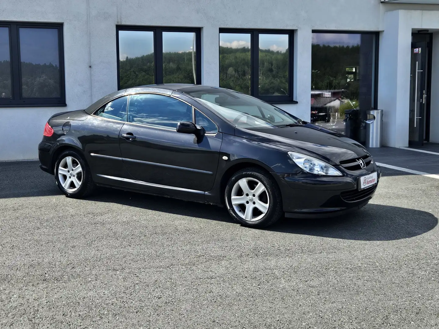 Peugeot 307 Cabrio Schwarz - 1