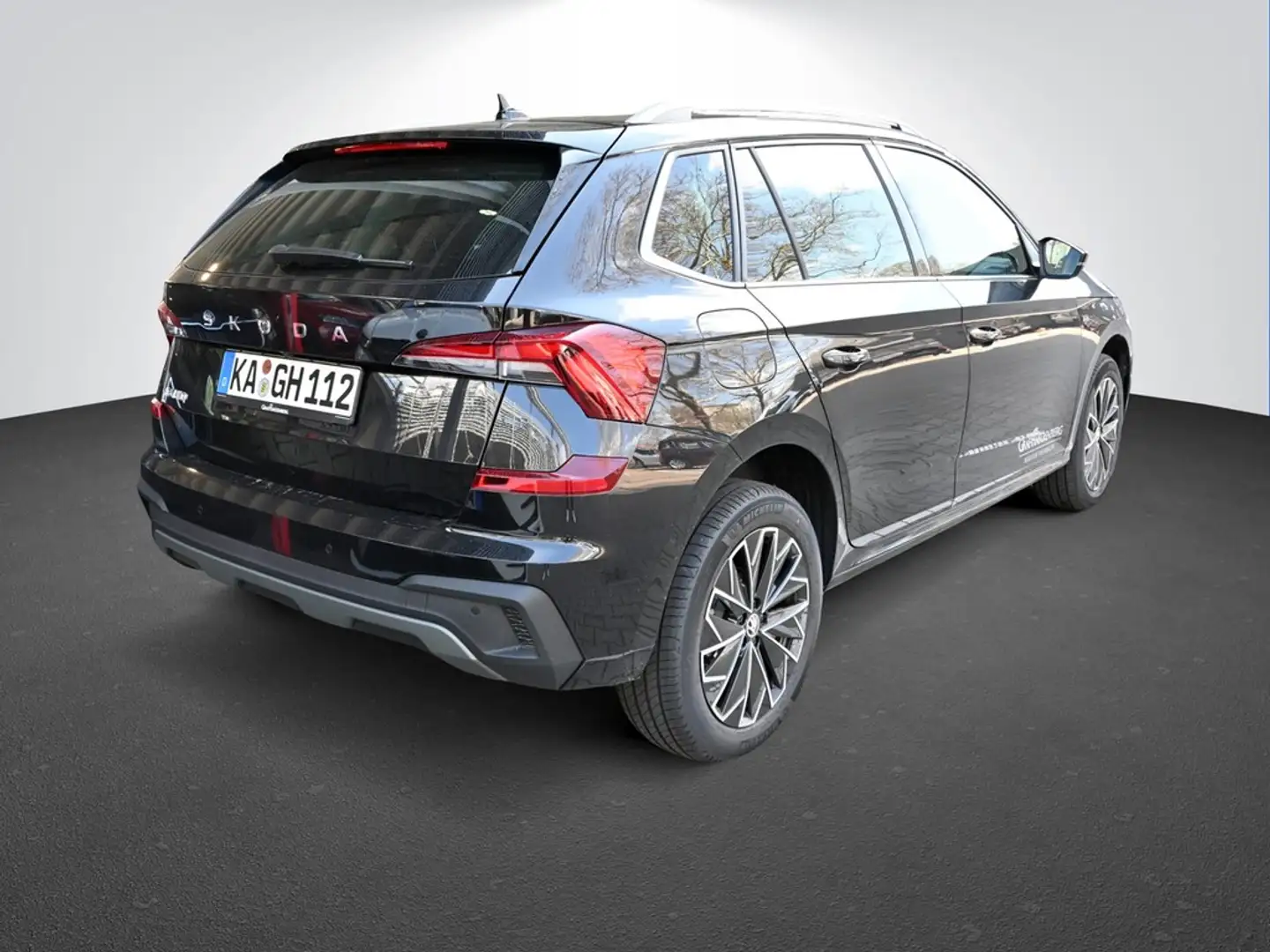 Skoda Kamiq Drive 1,0 TSI 85 kW DSG DRIVE Schwarz - 2