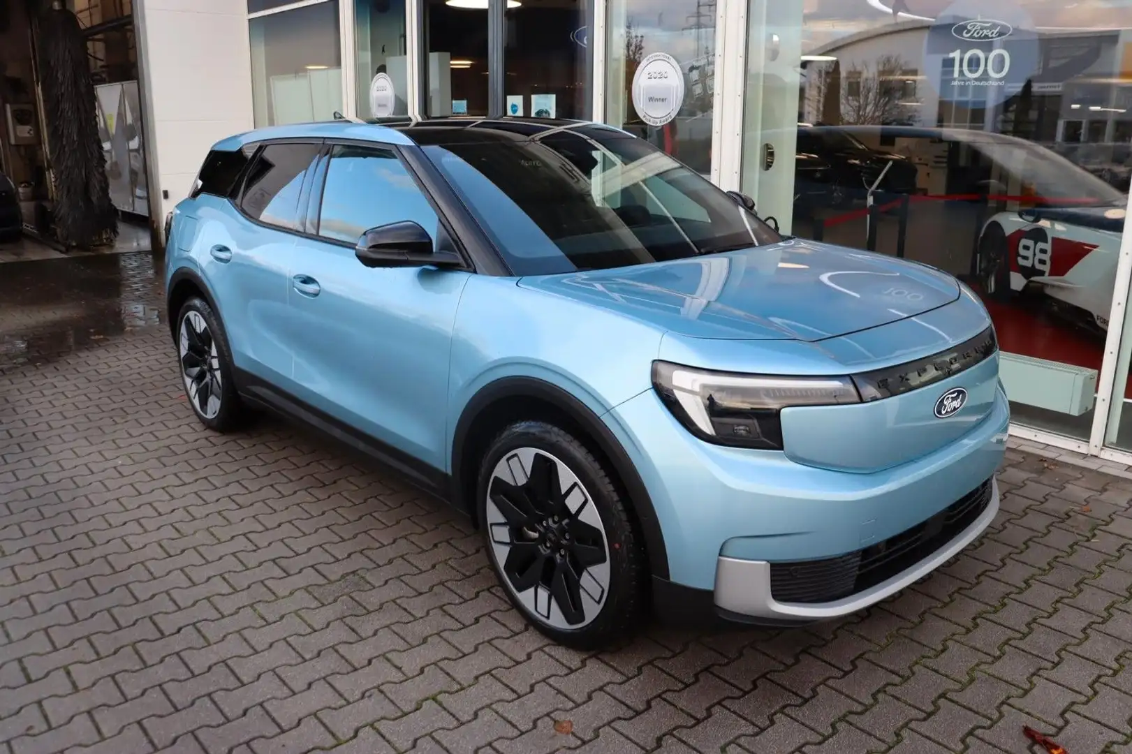 Ford Explorer Premium 77 kWh PANO 21"LMF 0,0 FIN* AHK Bleu - 2