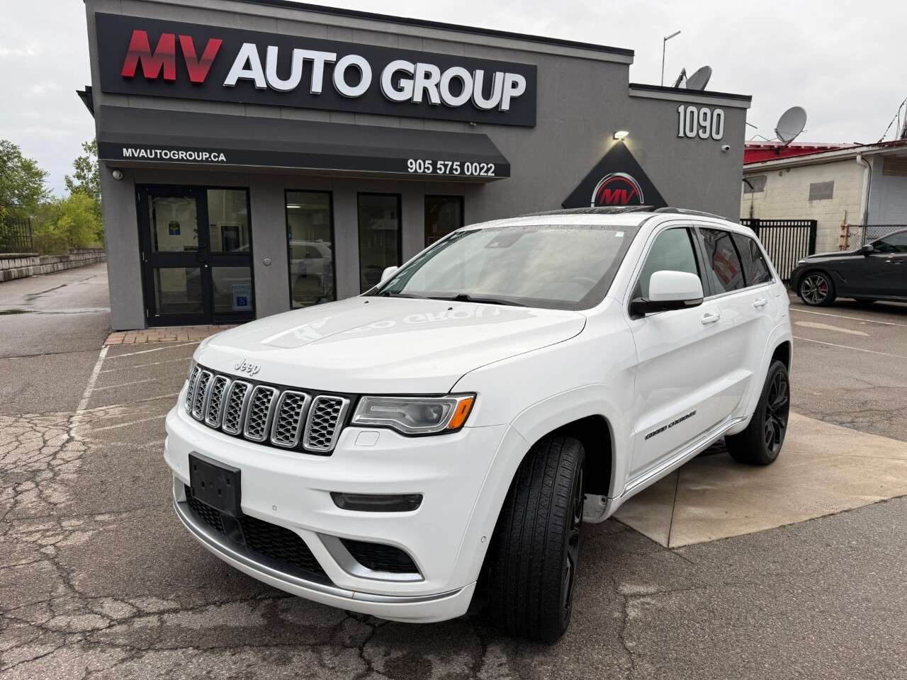 2017 Jeep Grand Cherokee 4WD 4dr Summit
