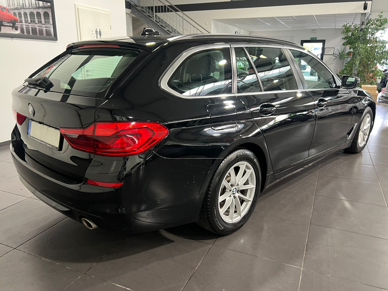 BMW 520 d Touring Automatik **Navi*Kamera*Temp*SHZ** — photo 7