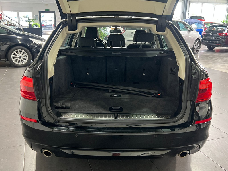 BMW 520 d Touring Automatik **Navi*Kamera*Temp*SHZ** — photo 6