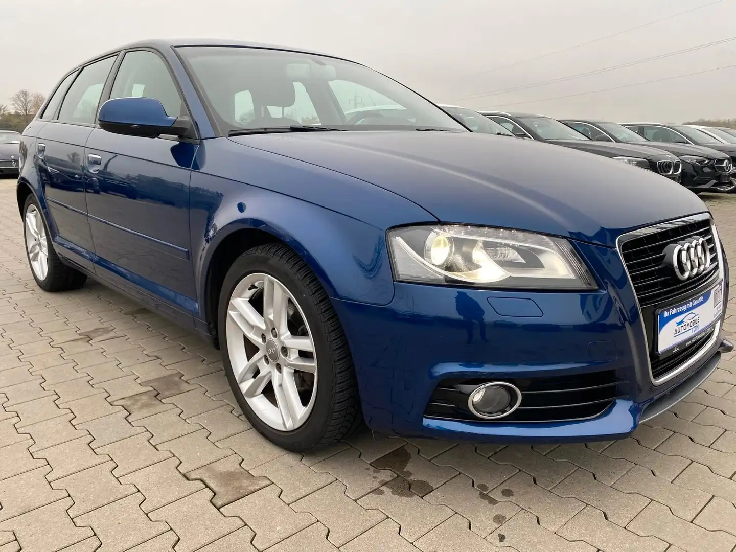 Audi A3 Sportback 1.8 TFSI Ambiente|Xenon|XENON Blau - 1
