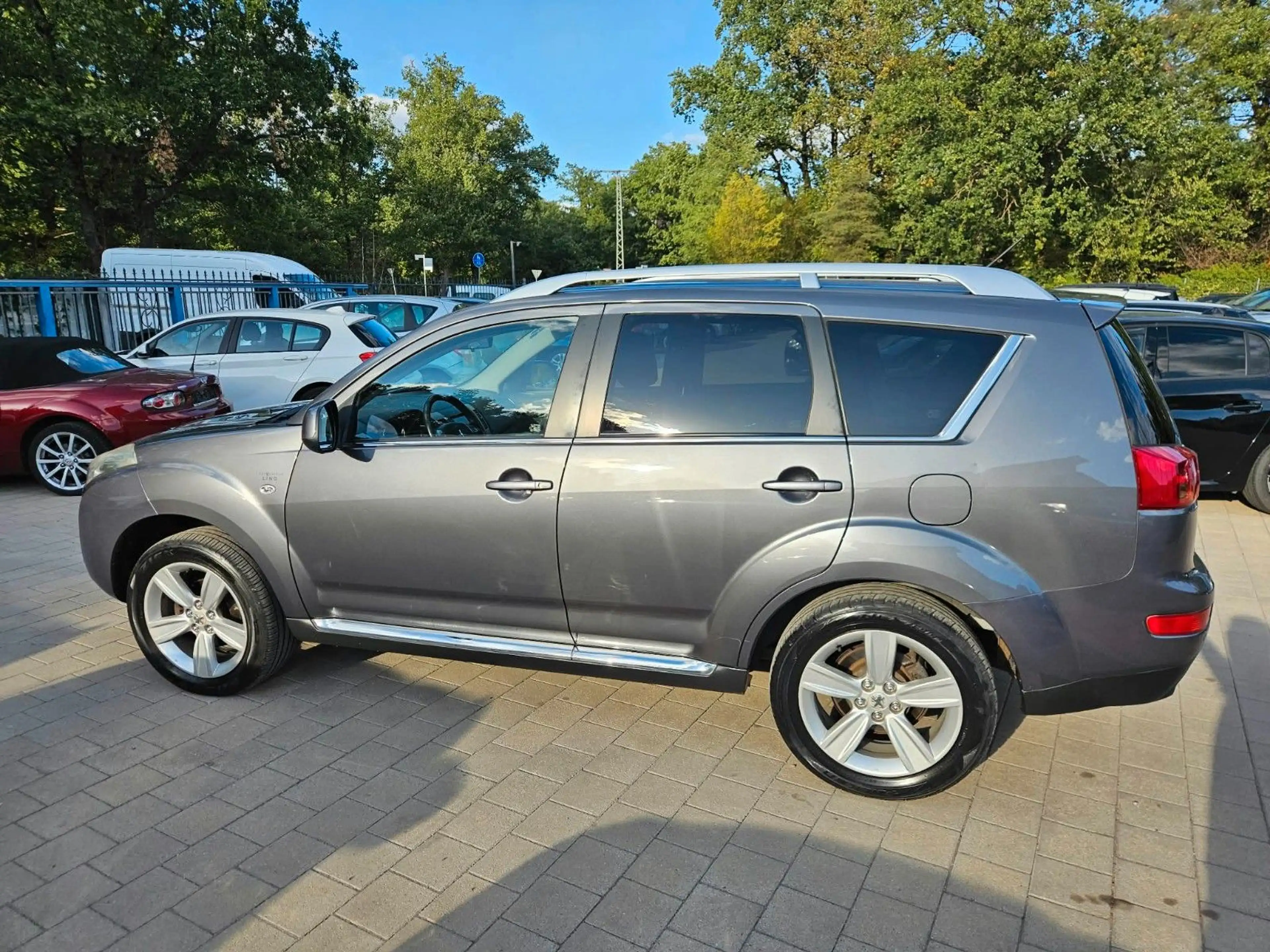 Peugeot 4007 Platinum — photo 6