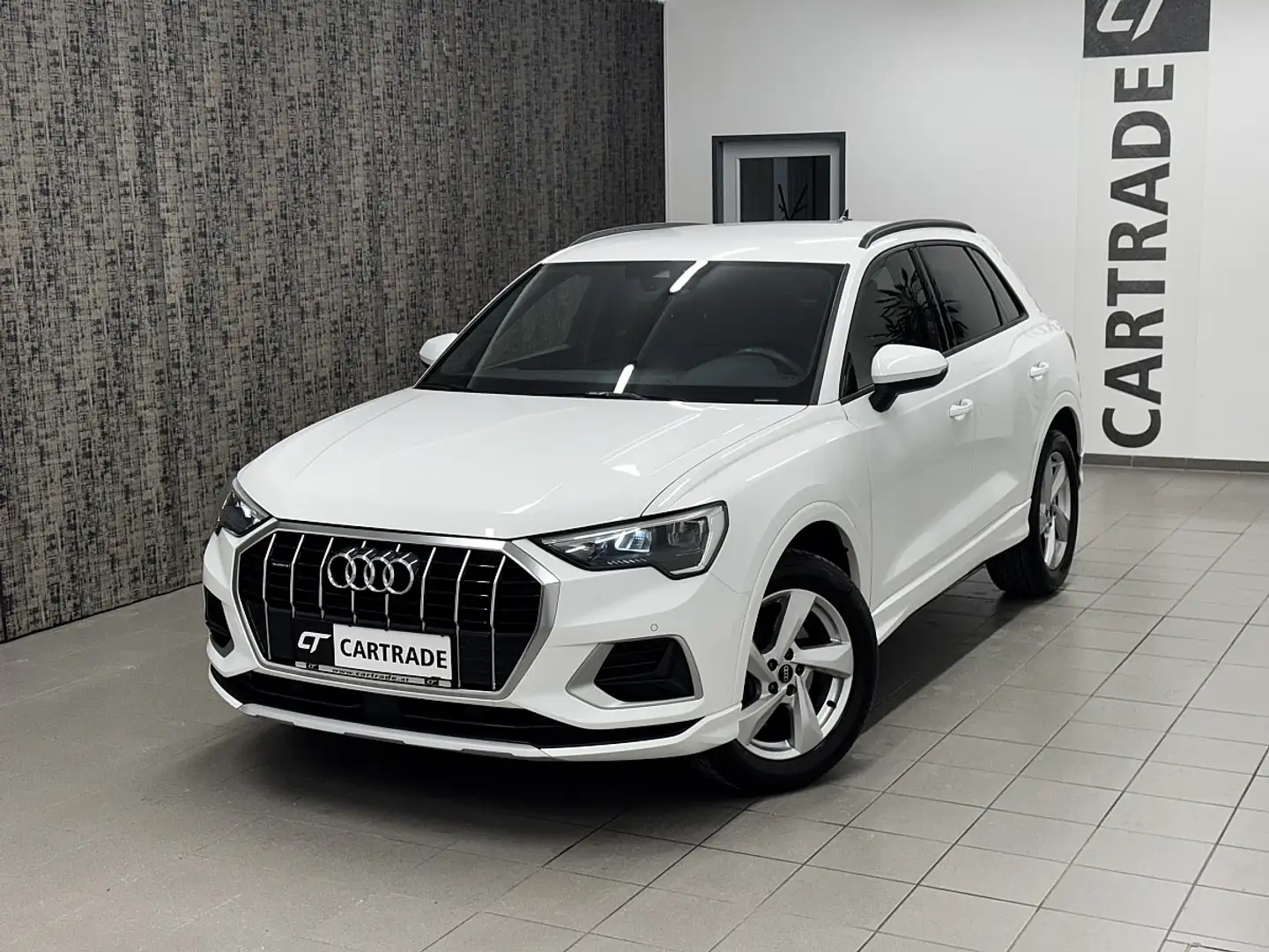 Audi Q3 40 TFSI quattro S-tronic advanced /S-LINE INTER... Weiß - 2