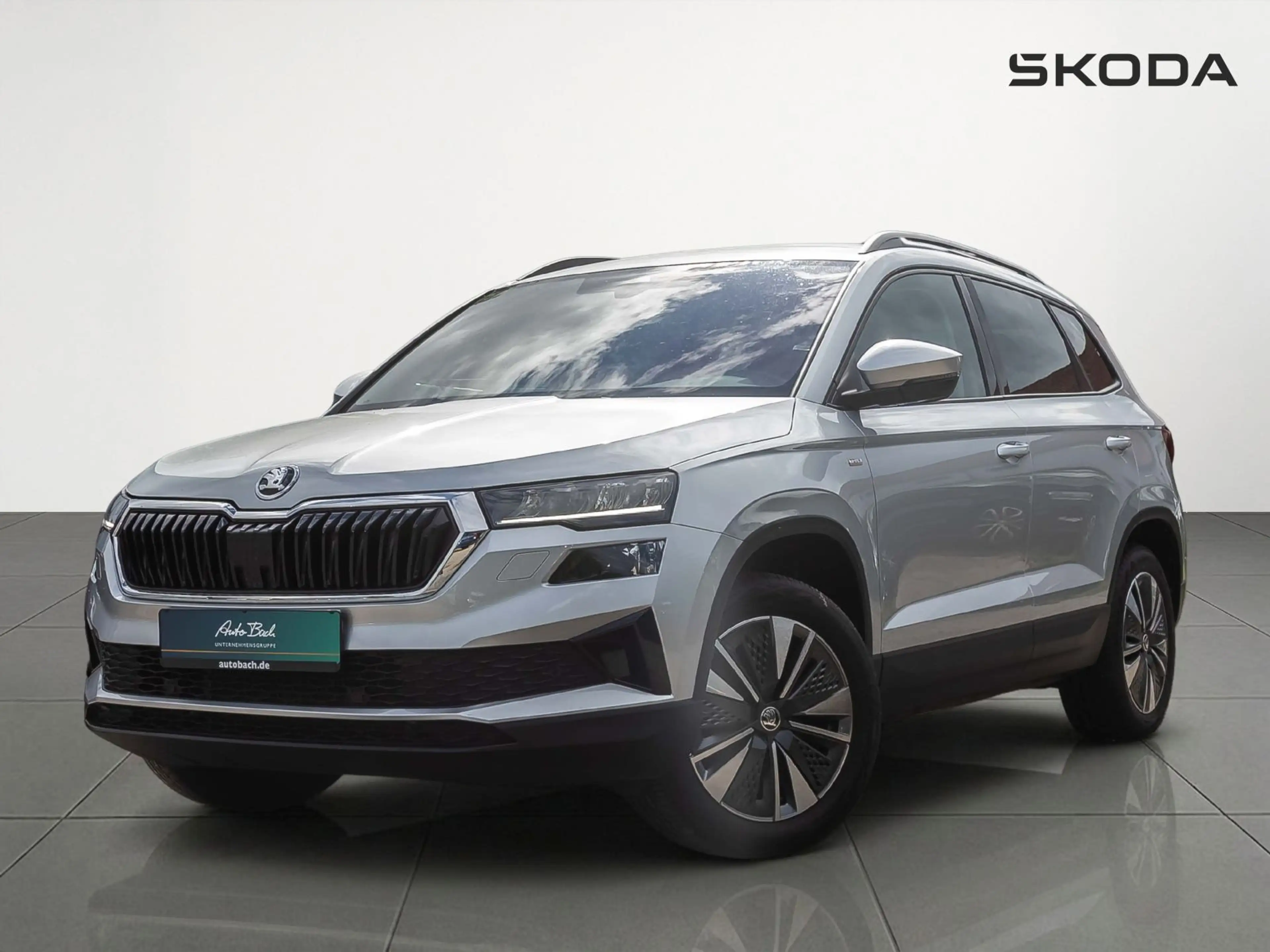 Skoda Karoq Tour 1.5TSI ACC Navi EPH LED CarPlay