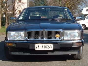 XJ6 3.6 Daimler auto