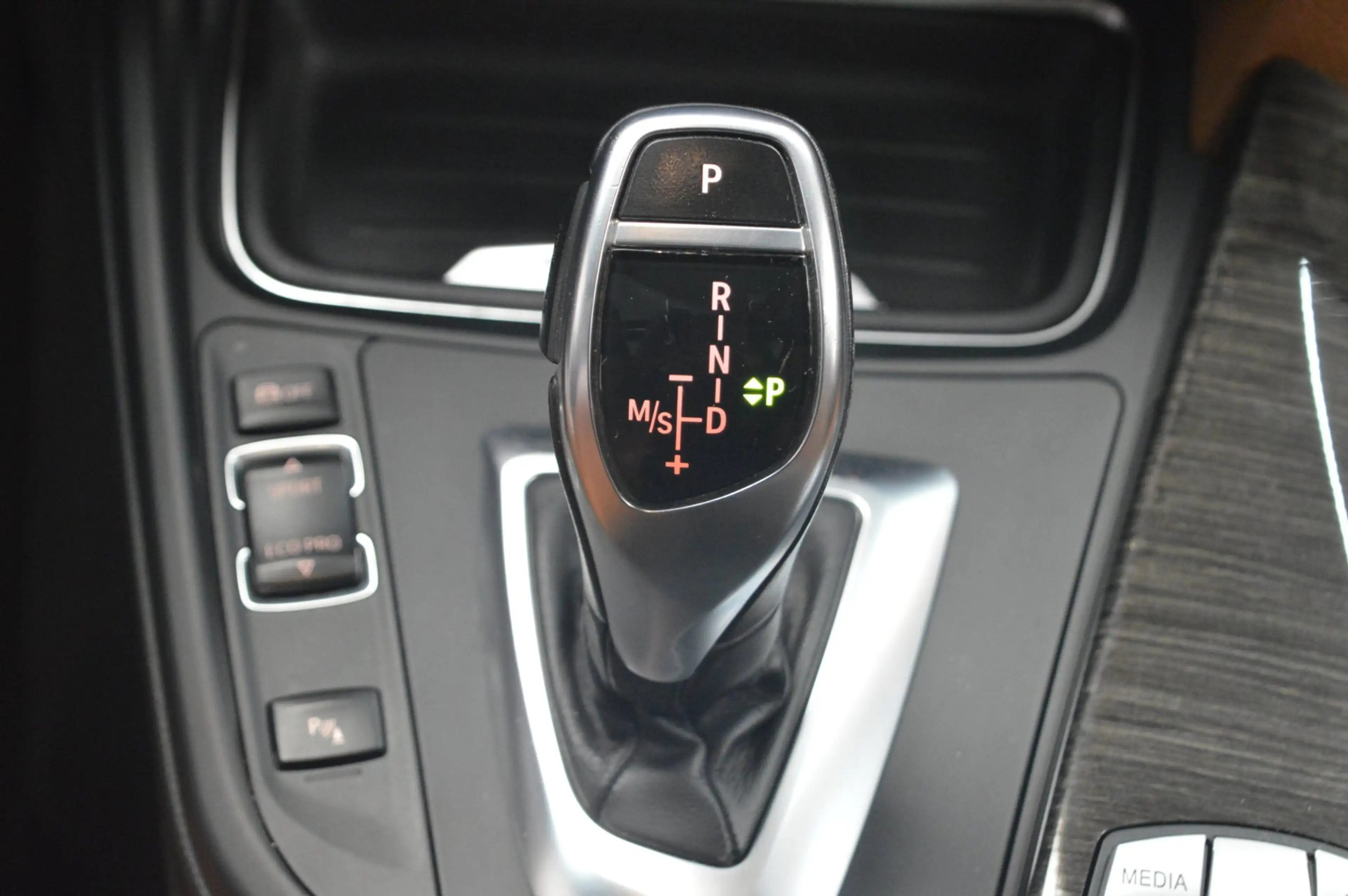 BMW 325 3-serie Touring 325d High Executive // M-PERFORMAN — photo 14