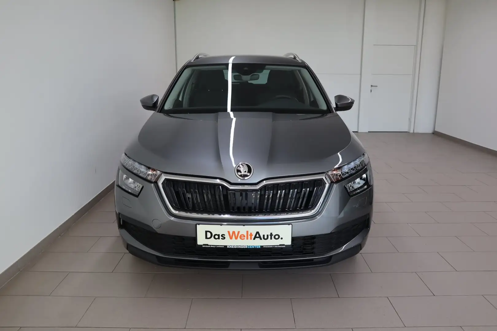 Skoda Kamiq Style TSI DSG Grau - 2
