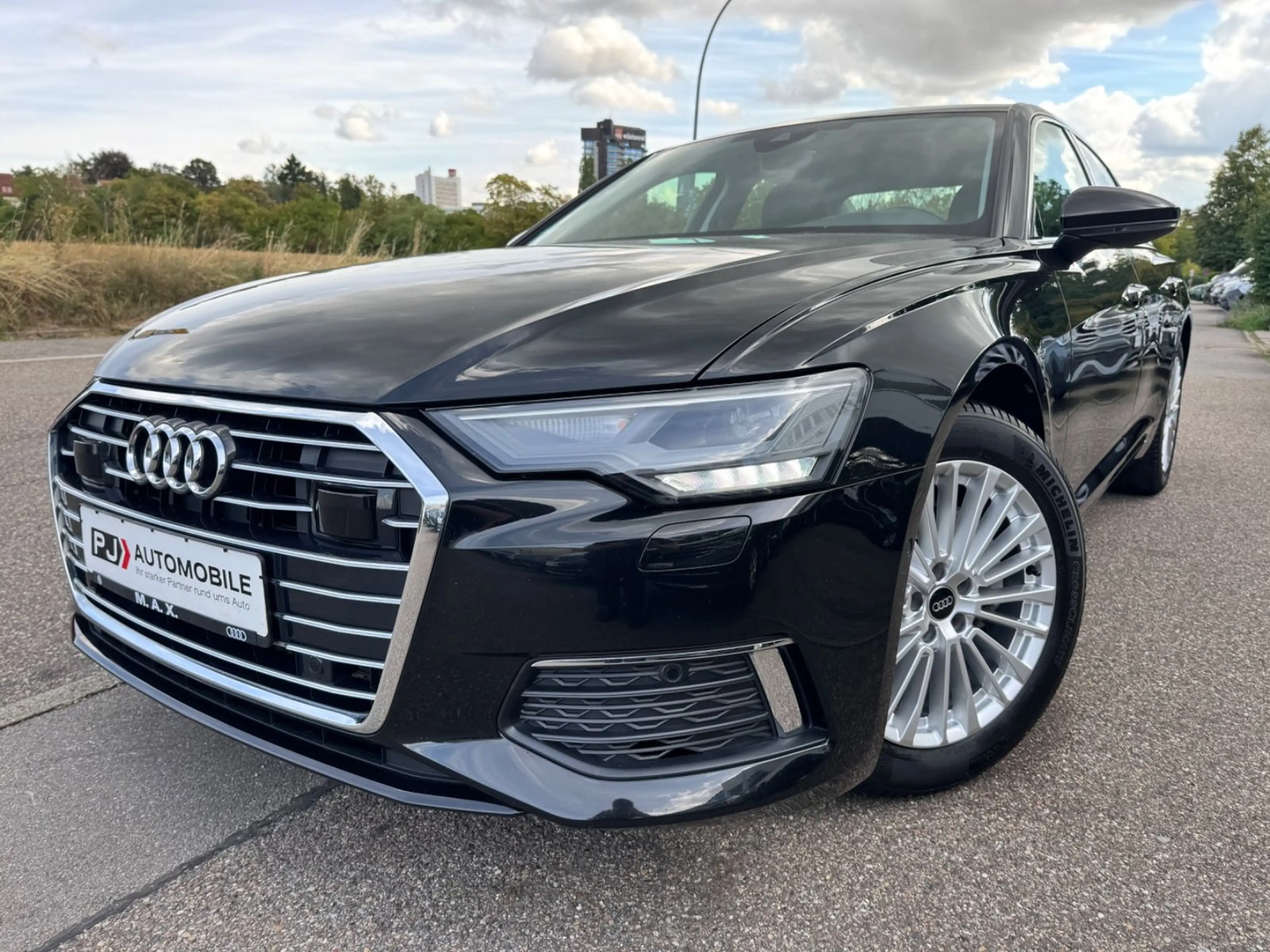 Audi A6 Lim. 40 TDI design Navi LED Cam Memory ACC 1.