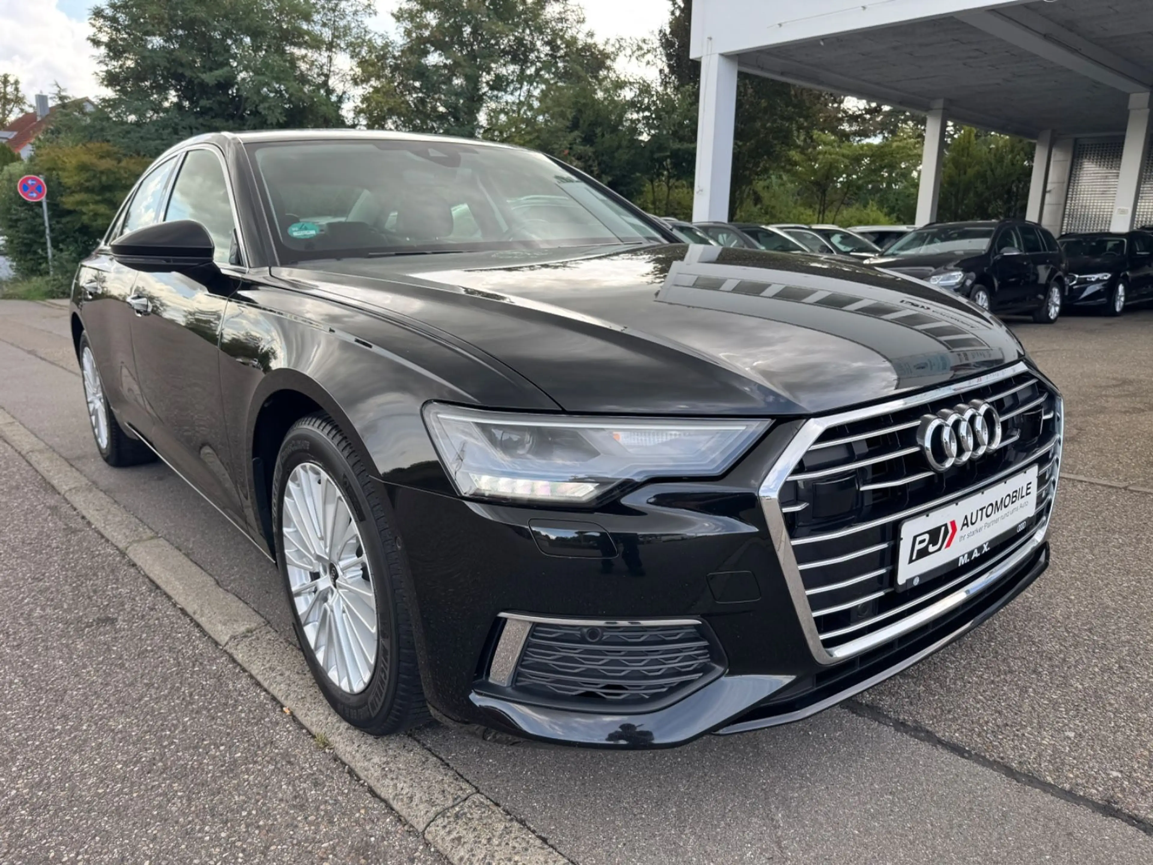 Audi A6 Lim. 40 TDI design Navi LED Cam Memory ACC 1. — photo 8