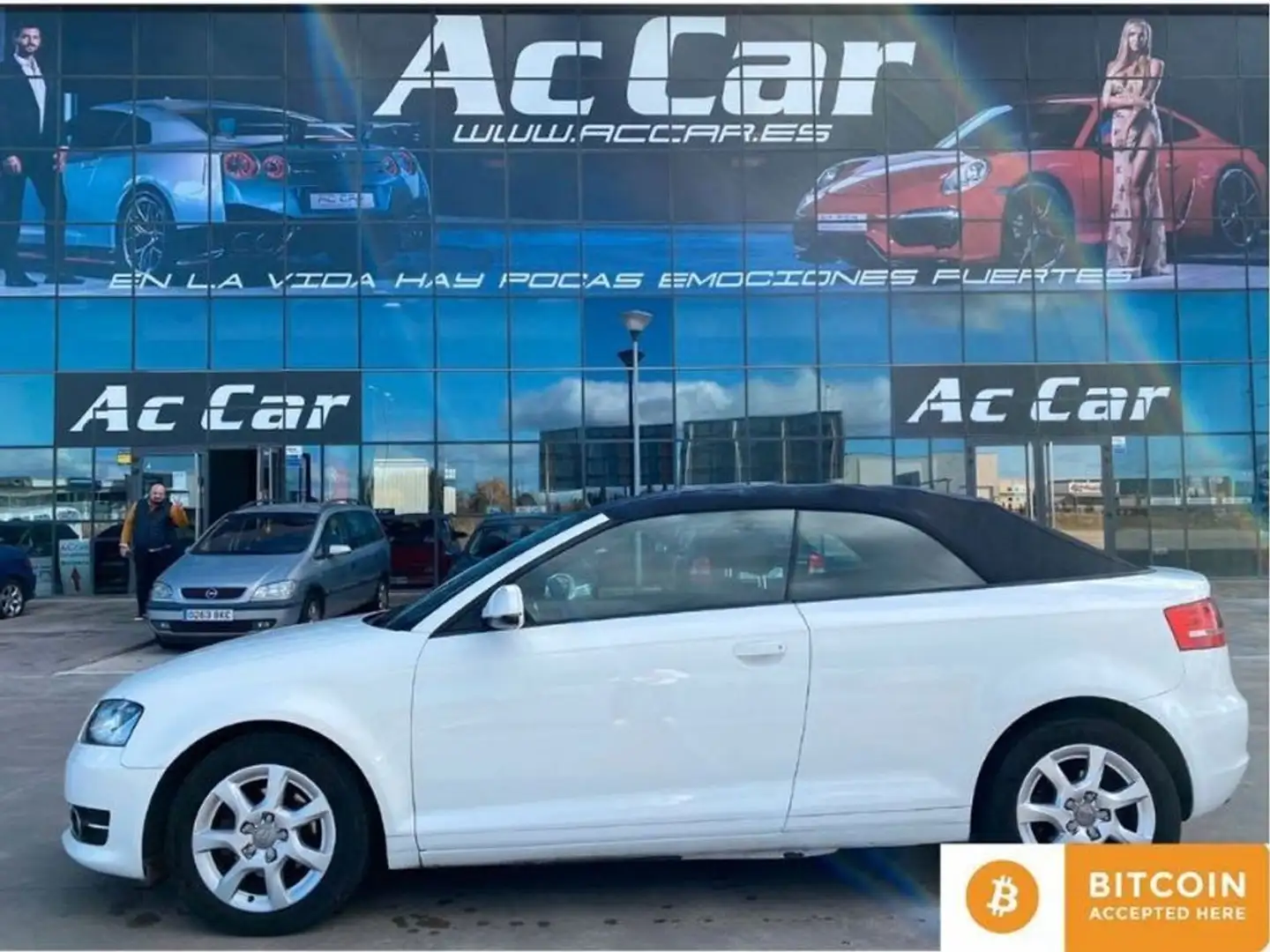 Audi A3 1.6TDI Ambition S-Tronic Blanco - 1