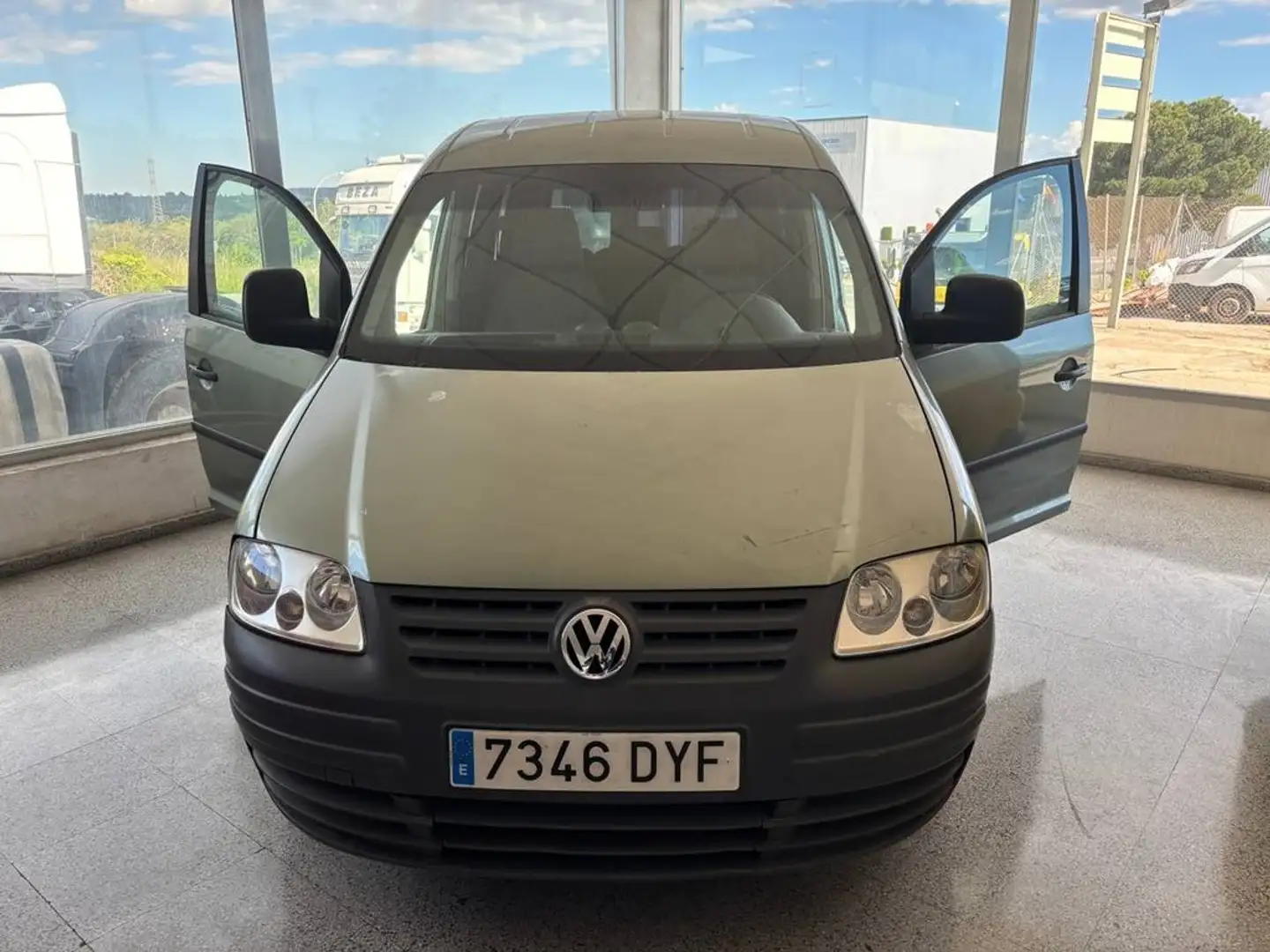 Volkswagen Caddy Kombi 1.9 TDI 104cv 7 plazas Verde - 1