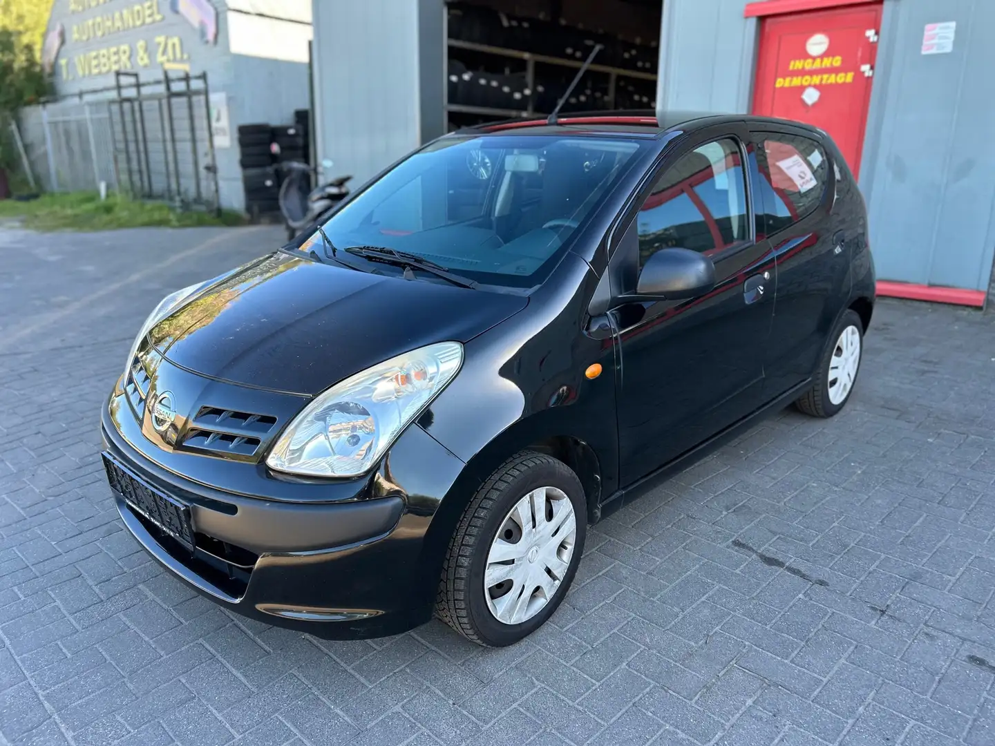 Nissan Pixo 1.0 Zwart - 1