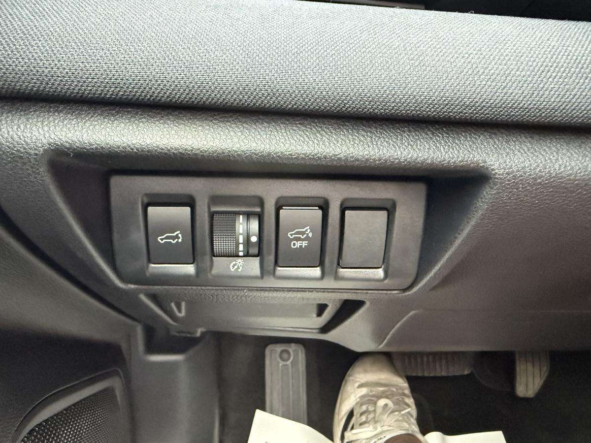 2022 Subaru Outback Touring CVT | Heated Steering Wheel & Front Seats — снимка 1