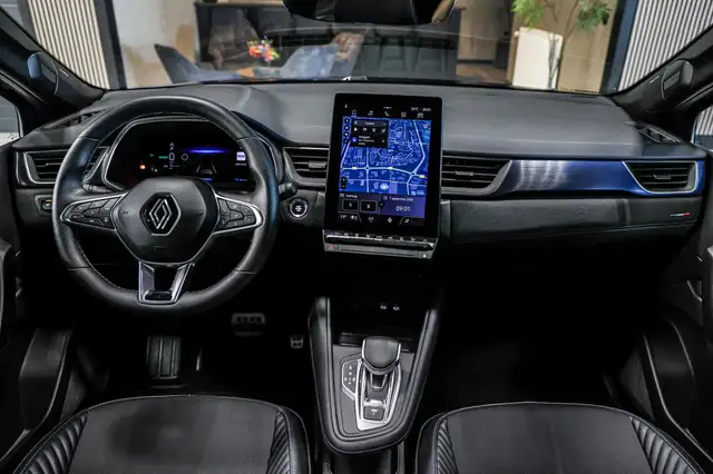 Renault Captur view 2