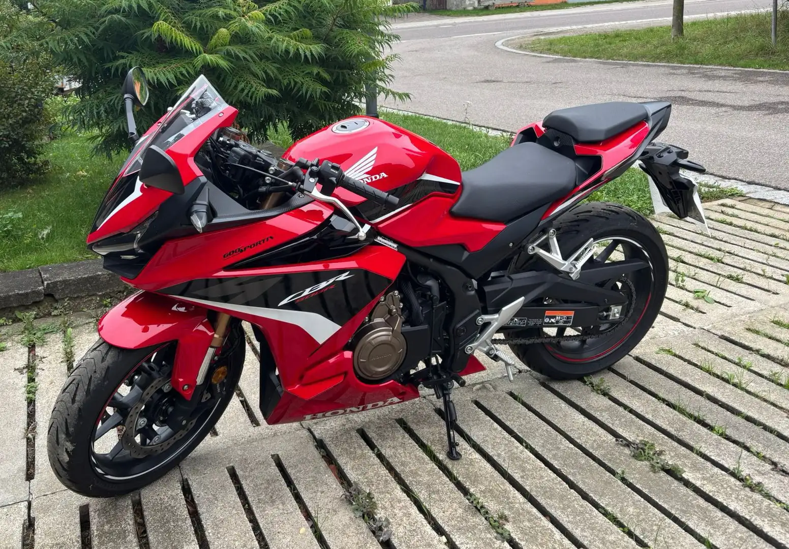 Honda CBR 500 R Roşu - 2
