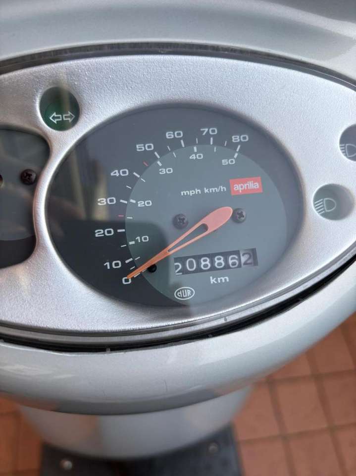 Aprilia Others Scarabeo  50 .