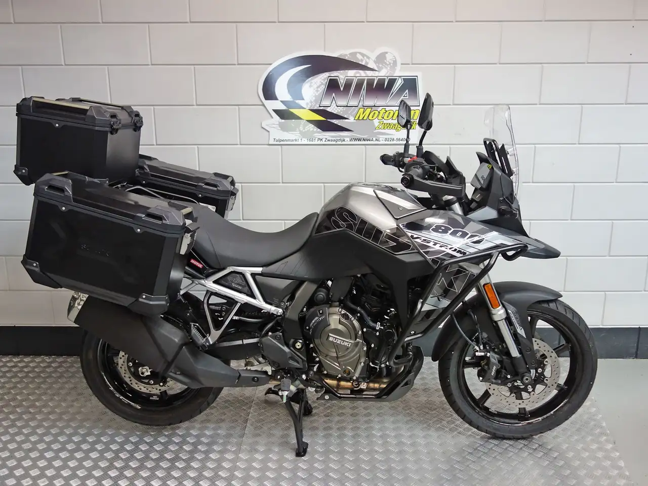 Suzuki V-Strom 800
