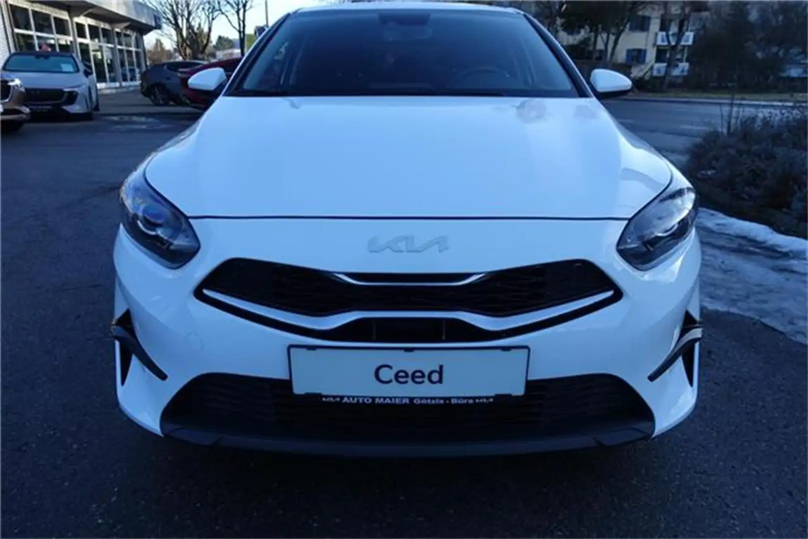 Kia Ceed / cee'd ceed 1,0 T-GDI GPF Silber Weiß - 2