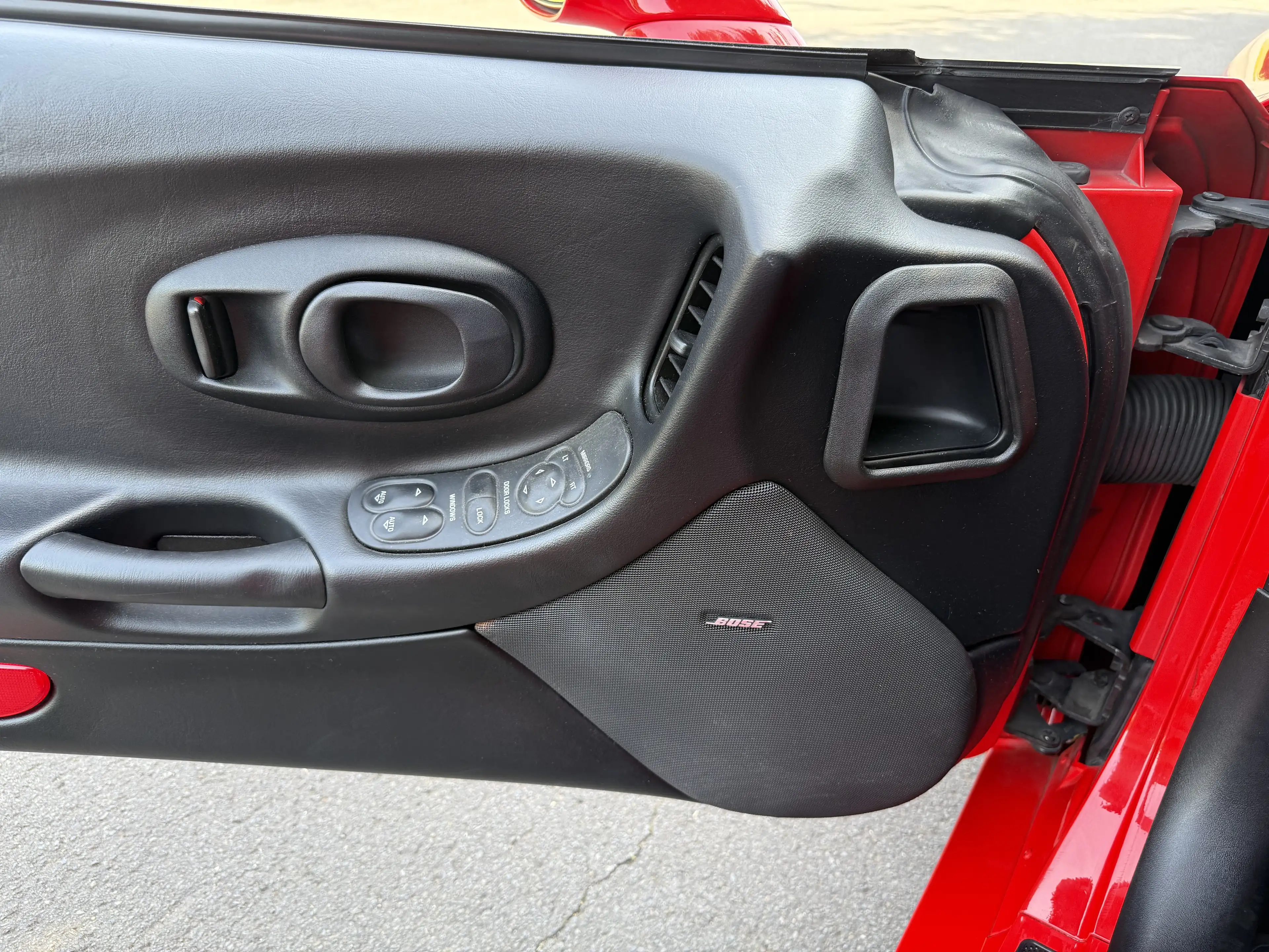 Chevrolet Corvette C5 Targa - Perfekter Zustand - V8  Automatik — photo 6