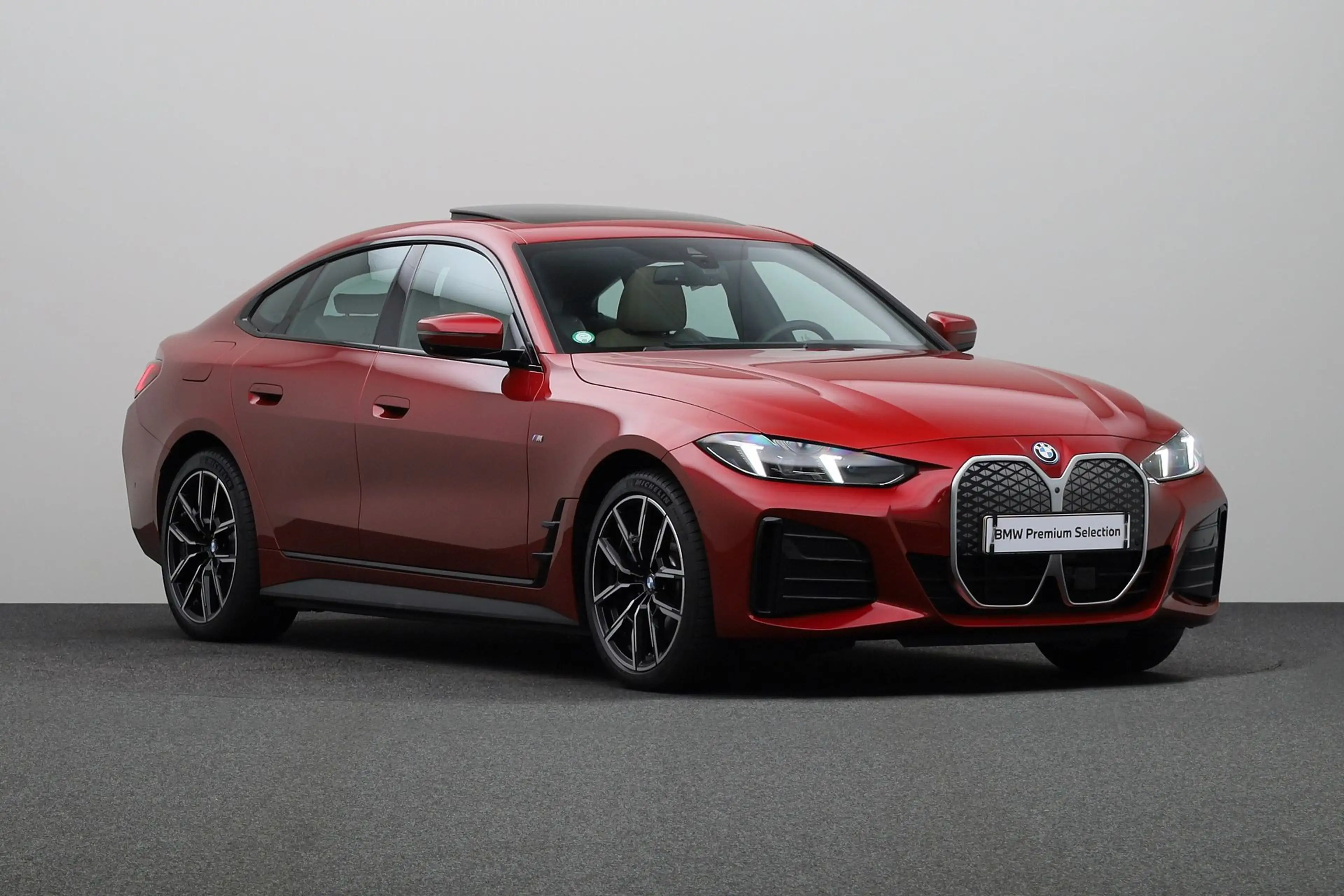 BMW i4 eDrive35 M Sport Edition 70 kWh | DAB-Tuner | High — photo 11