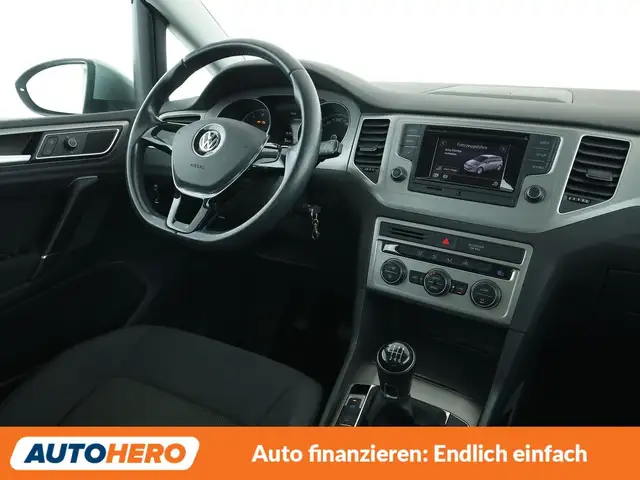 Volkswagen Golf Sportsvan view 13